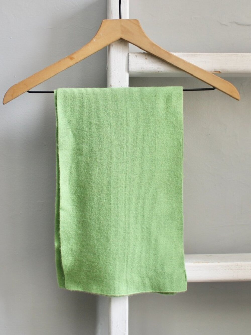 John Hanly Ireland Lime Green Cashmere Knit Rectangle Neck Scarf